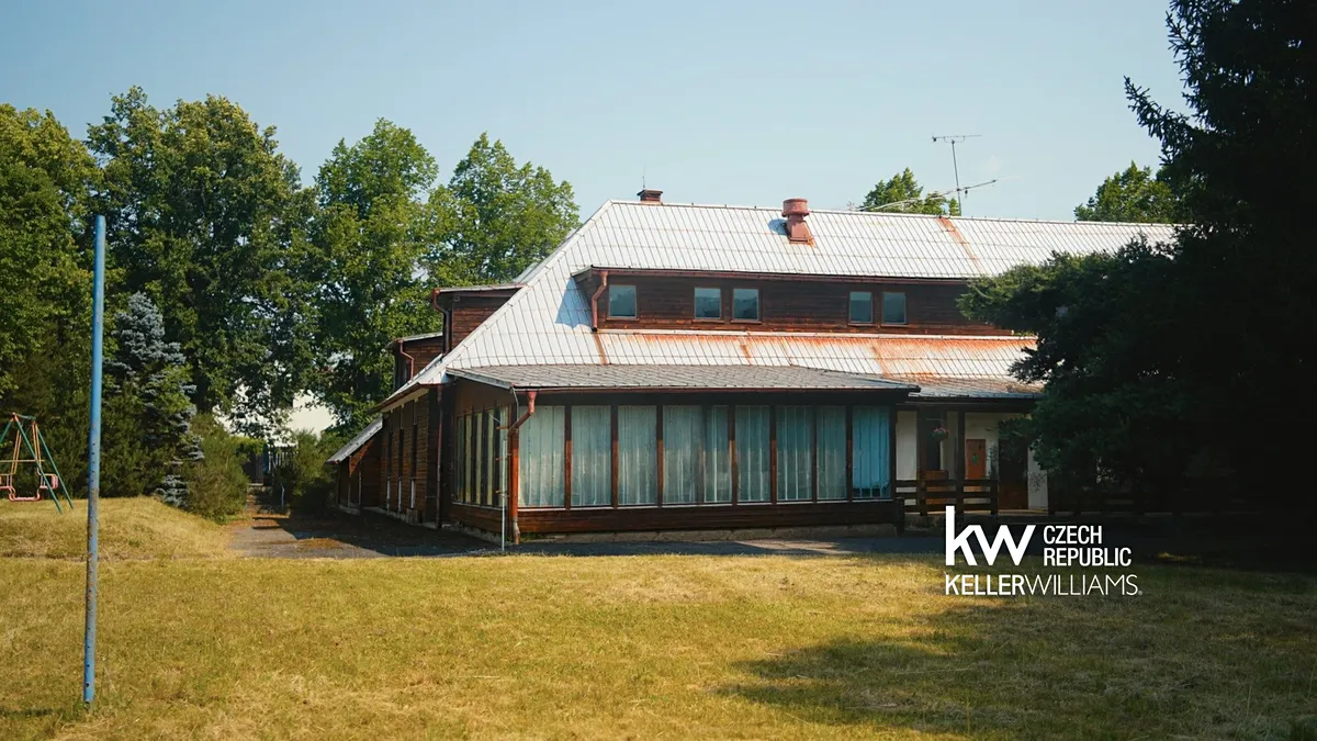 Prodej ubytovacího zařízení 900 m²